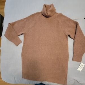 Turtle neck sweater